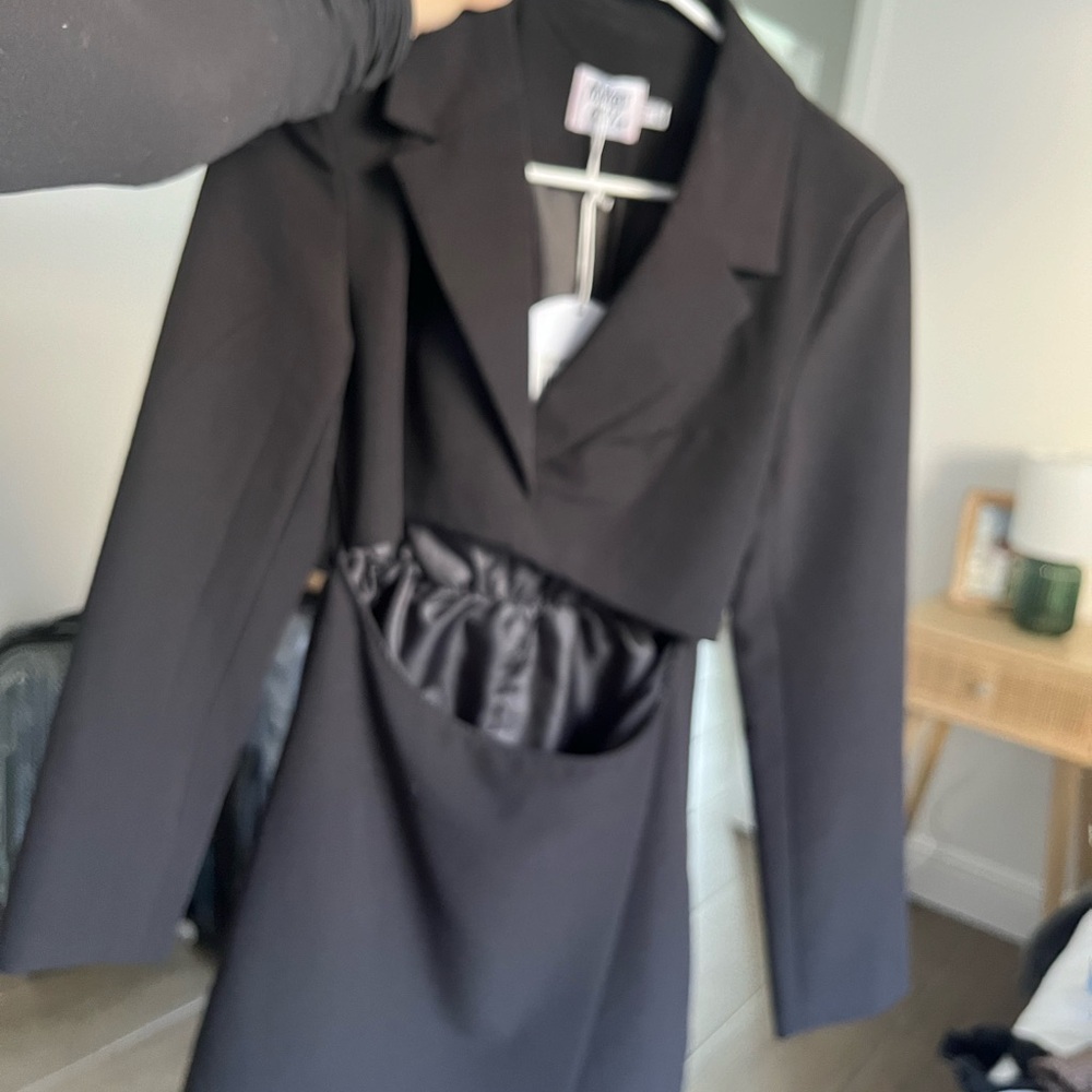 Black Long Sleeve Dress with Cutout